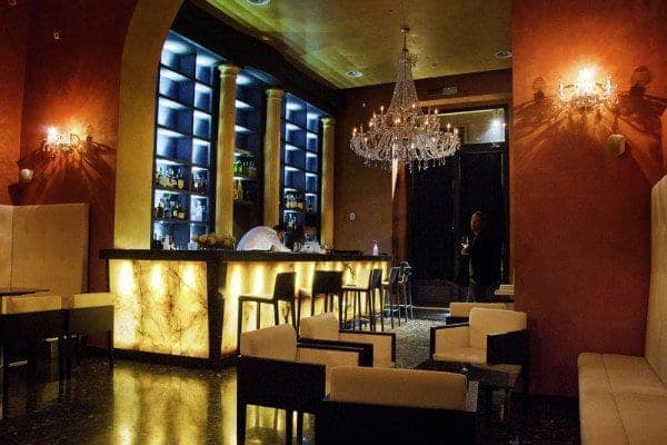 Nur Bar