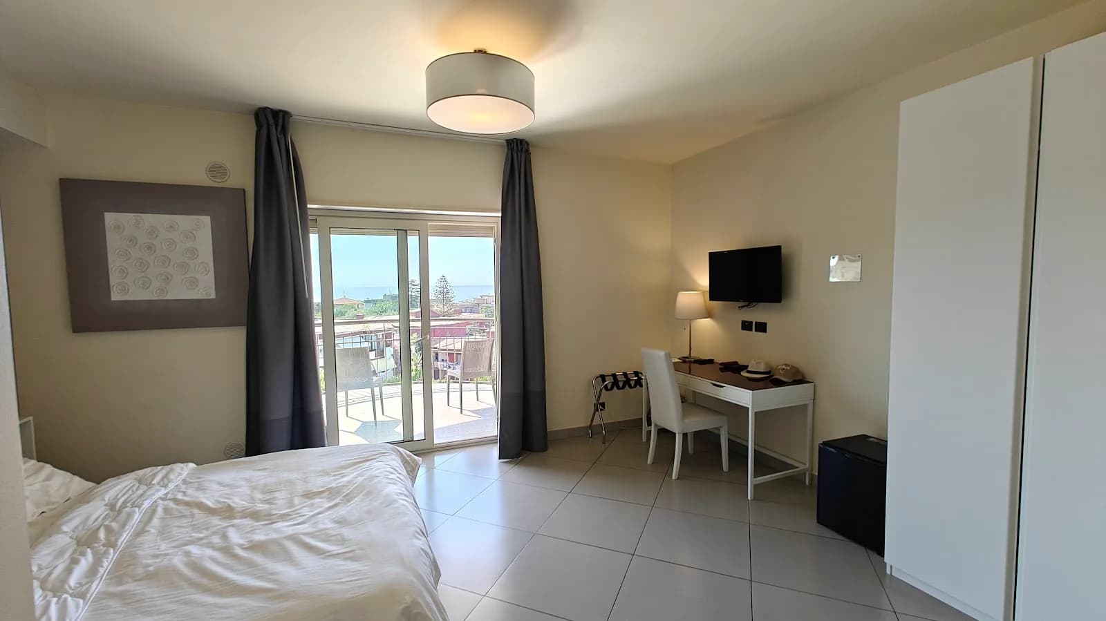 4 Spa Resort Hotel