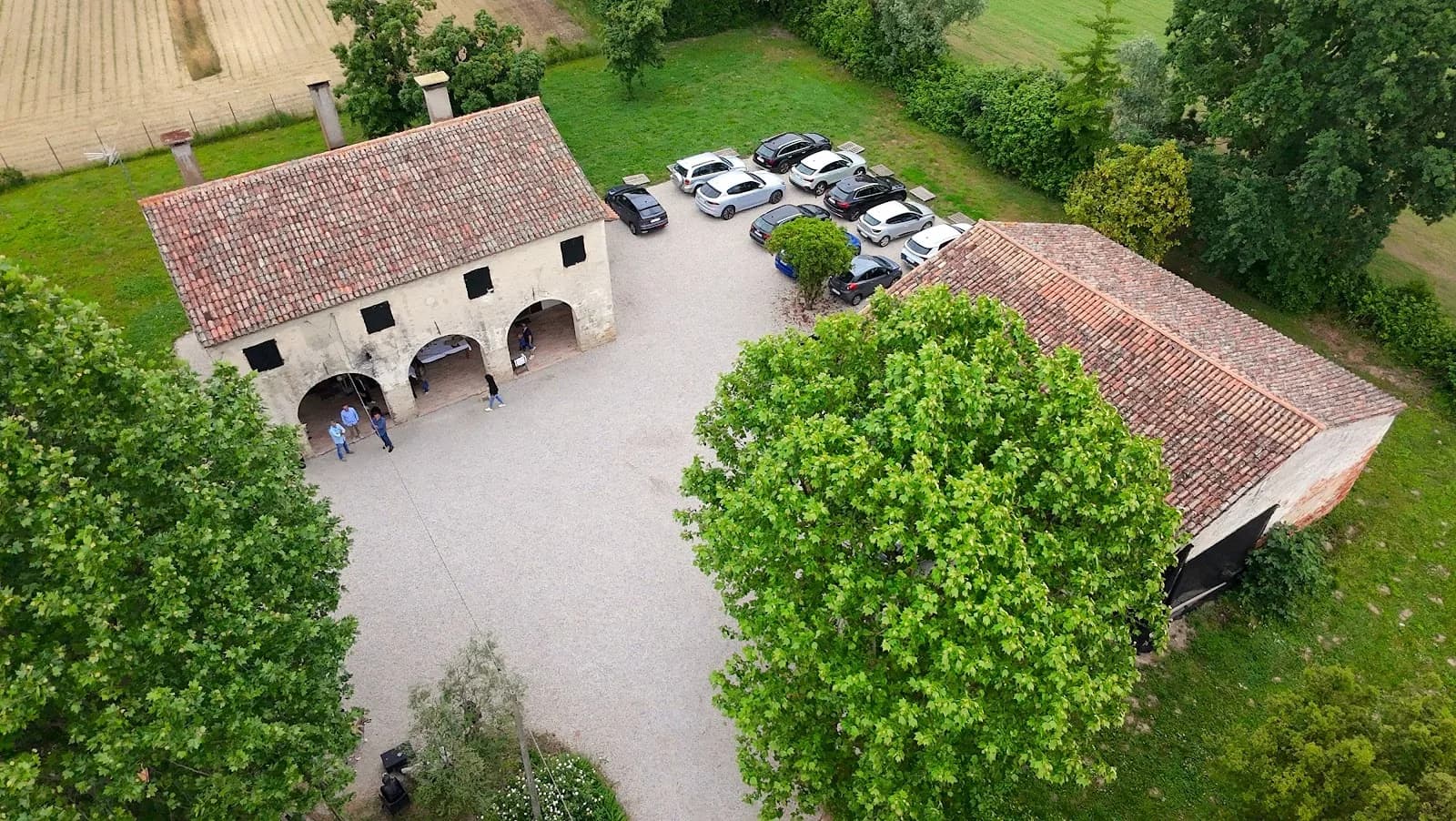 Ai Tre Archi