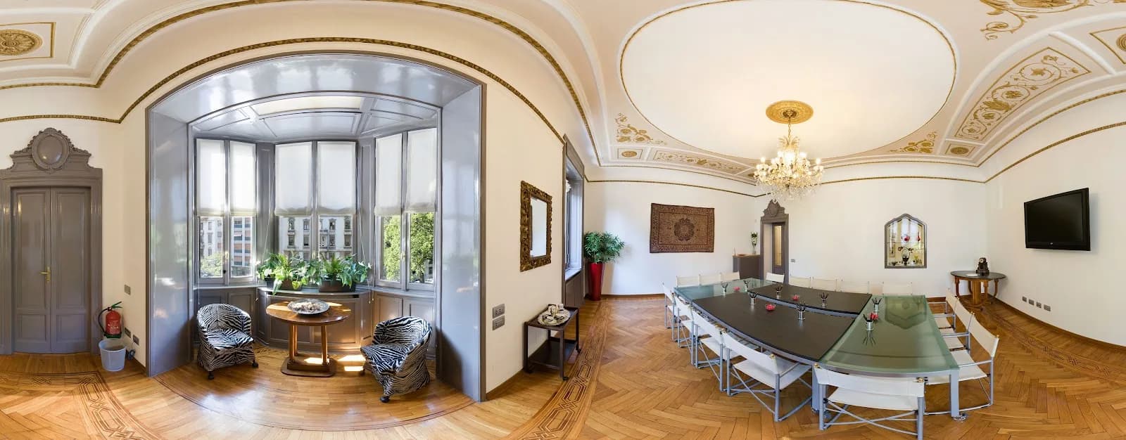 Business Lounge