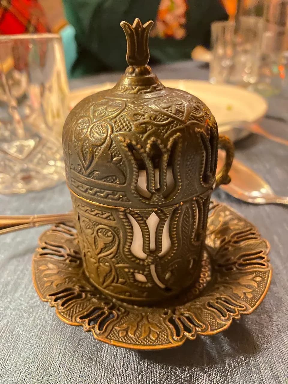 Cardamomo Persian Palace
