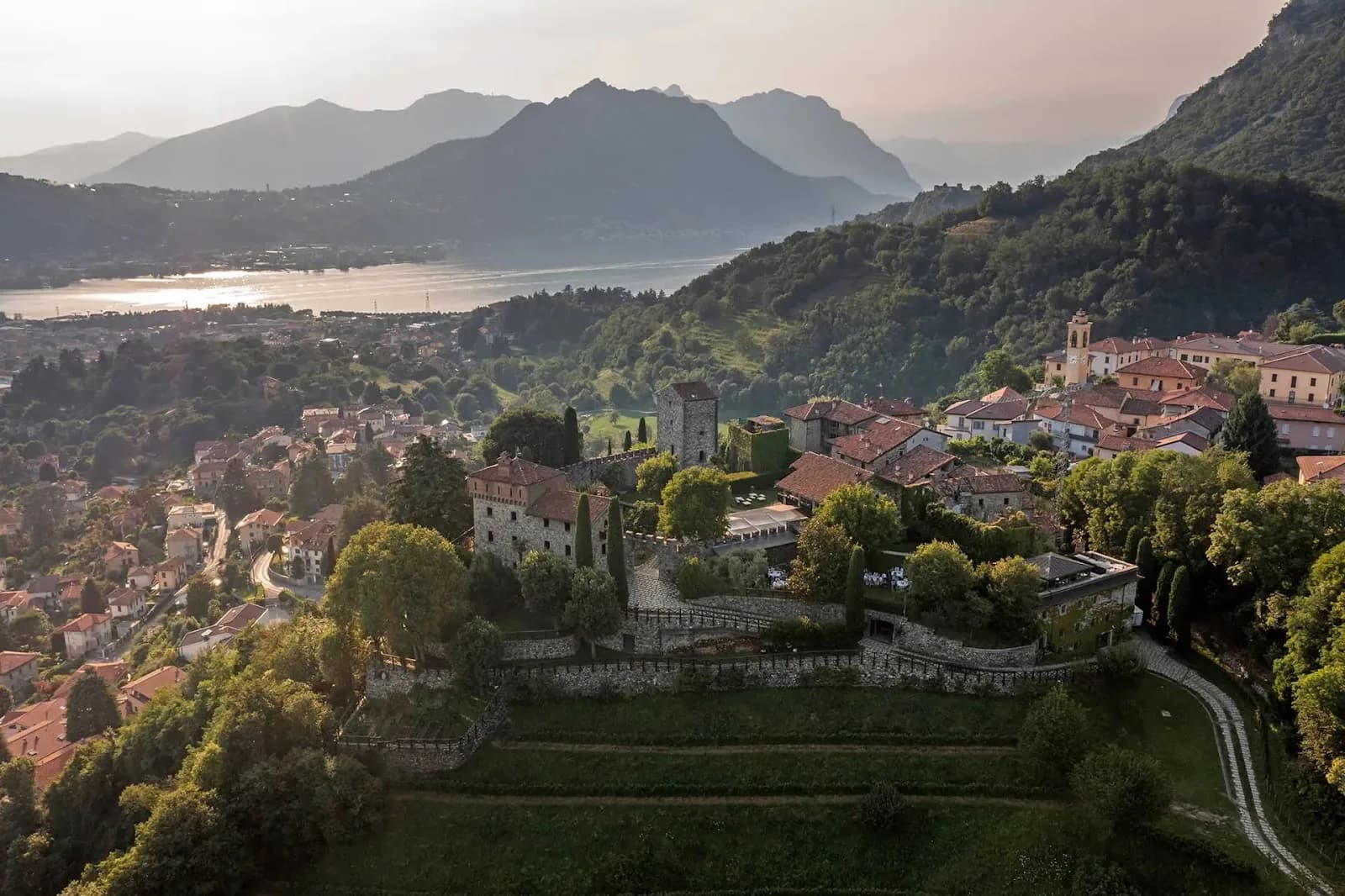 Castello Di Rossino