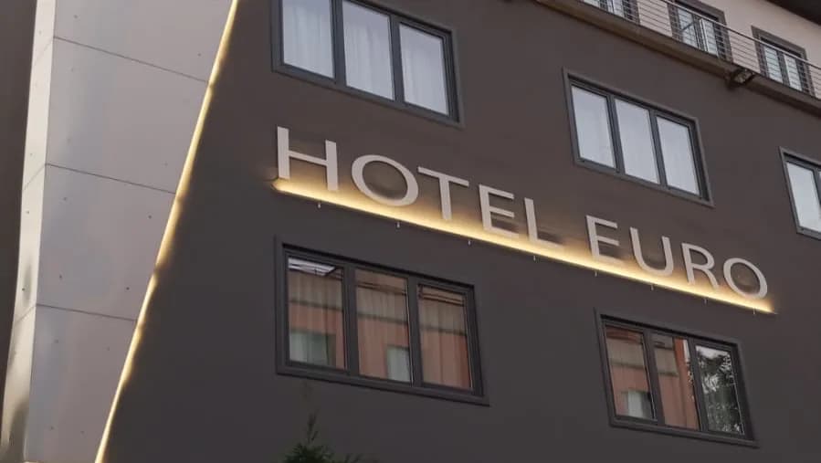 Euro Hotel