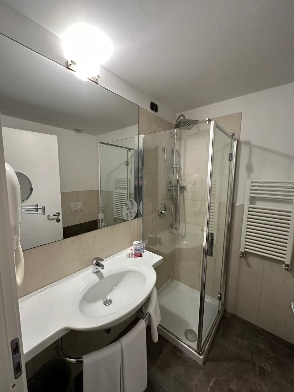 Euro Hotel Residence