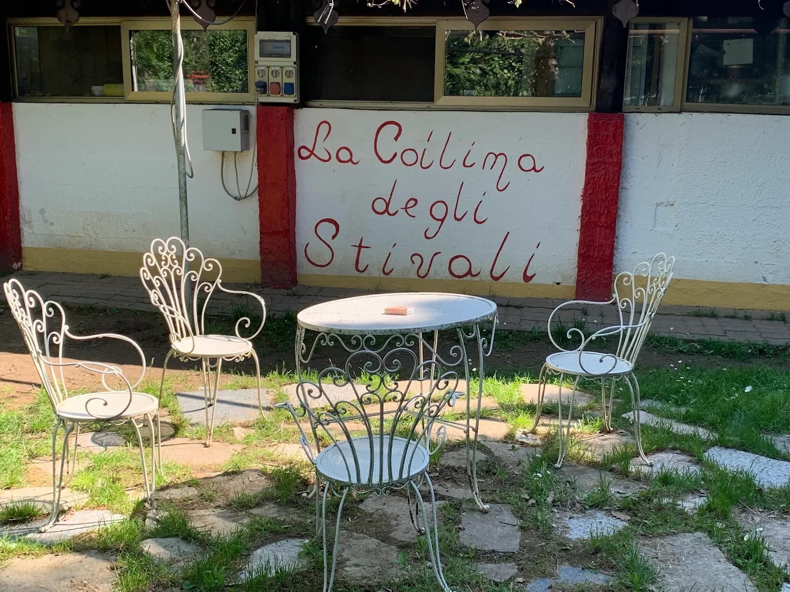 La Collina Degli Stivali