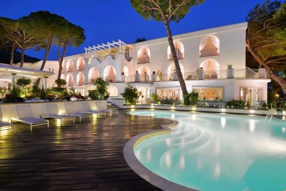 La Pineta Hotel Beach Spa