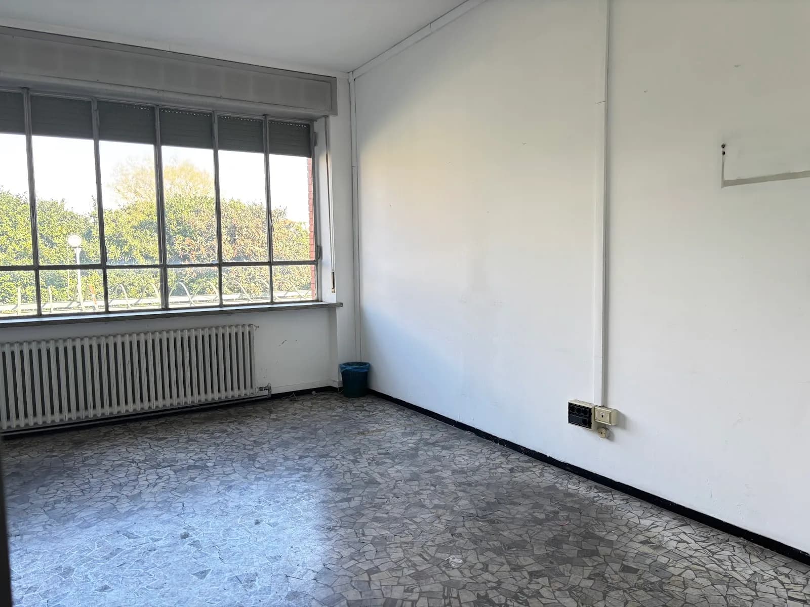 Lentek Spaces