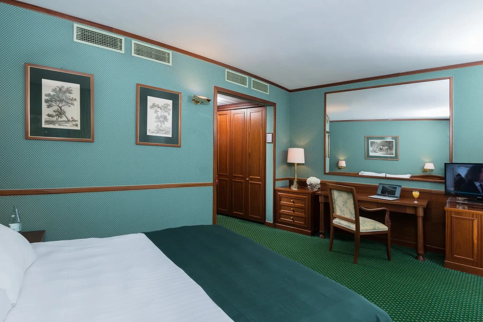 Leonardo Hotel Milan City Center 2