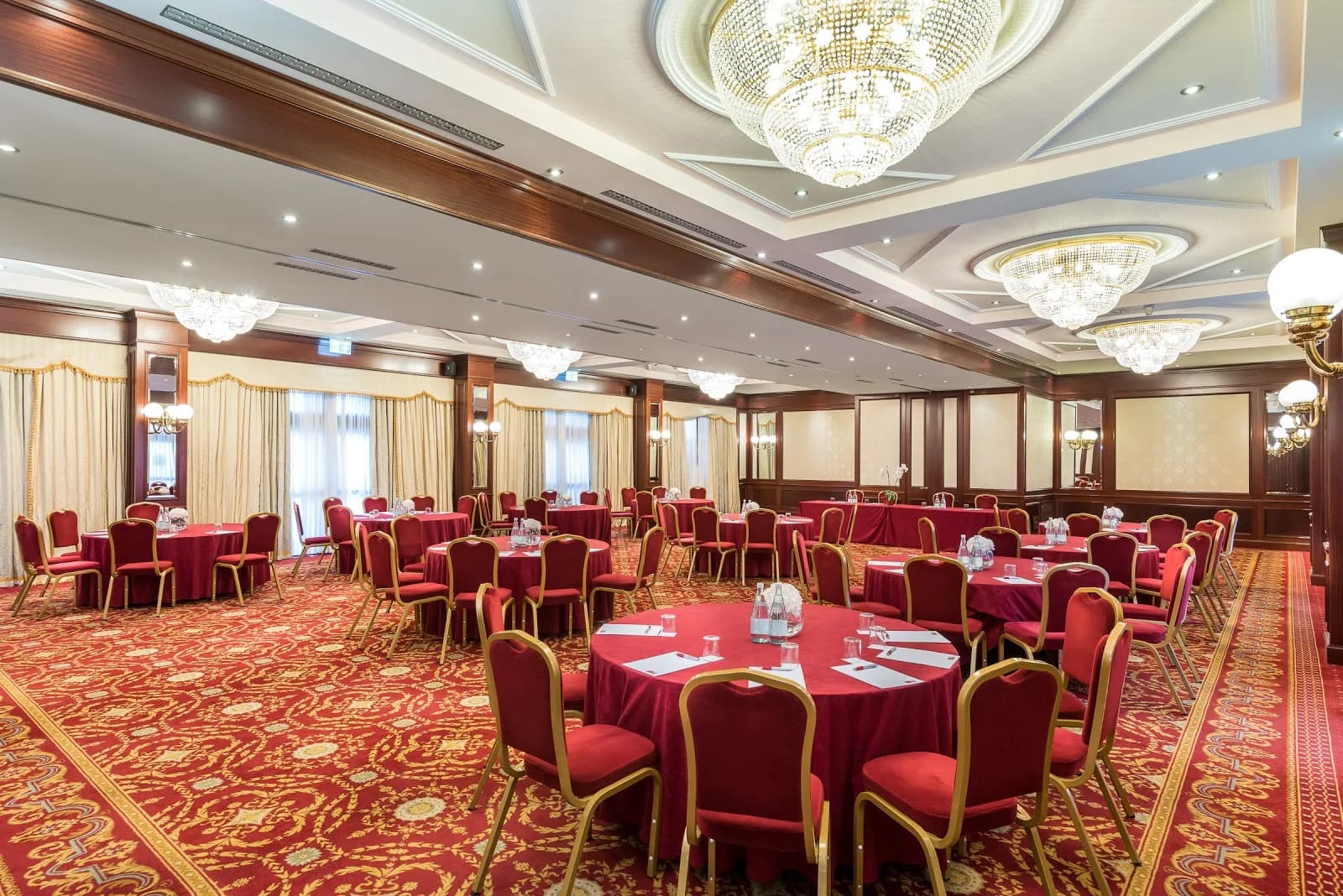 Leonardo Hotel Milan City Center 2