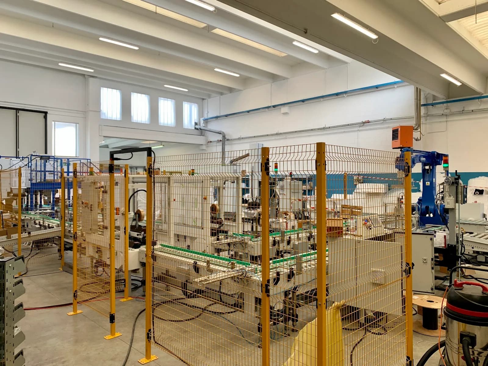 M Lab