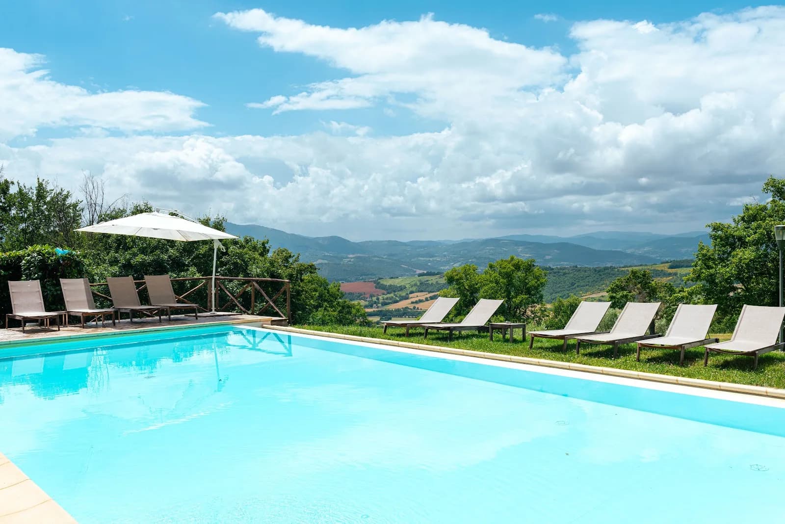 Nikis Resort