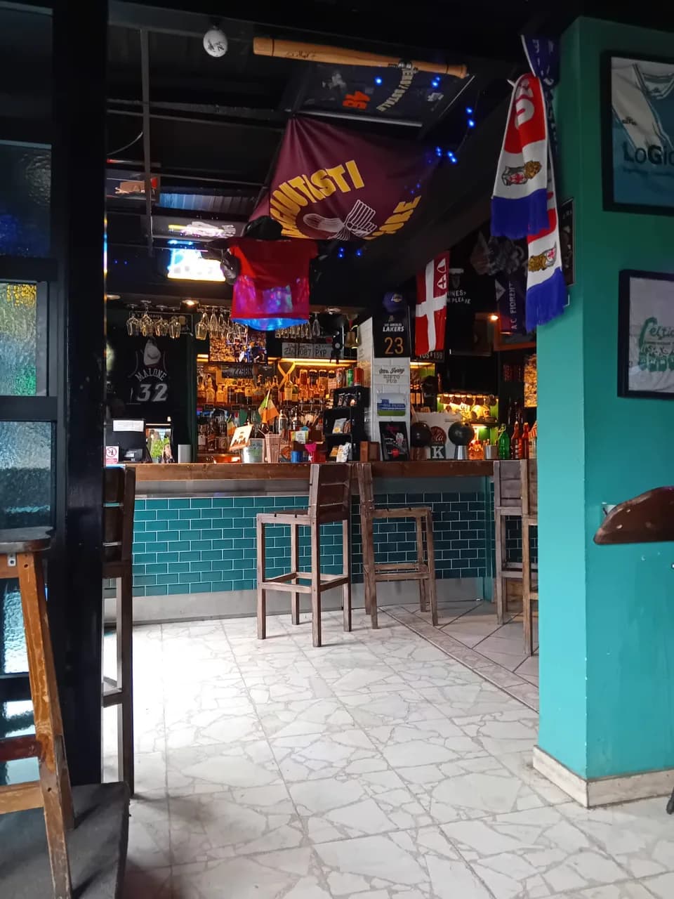 Mr Jerry Risto Pub