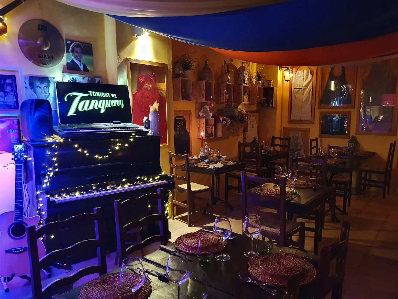 Noir Speakeasy