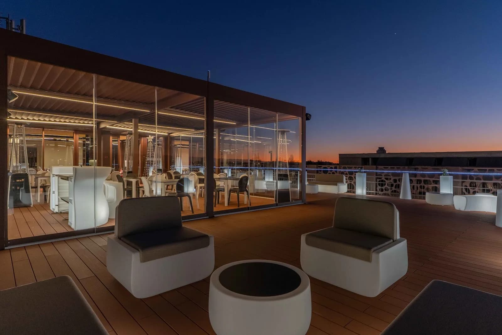 Rooftop Q41