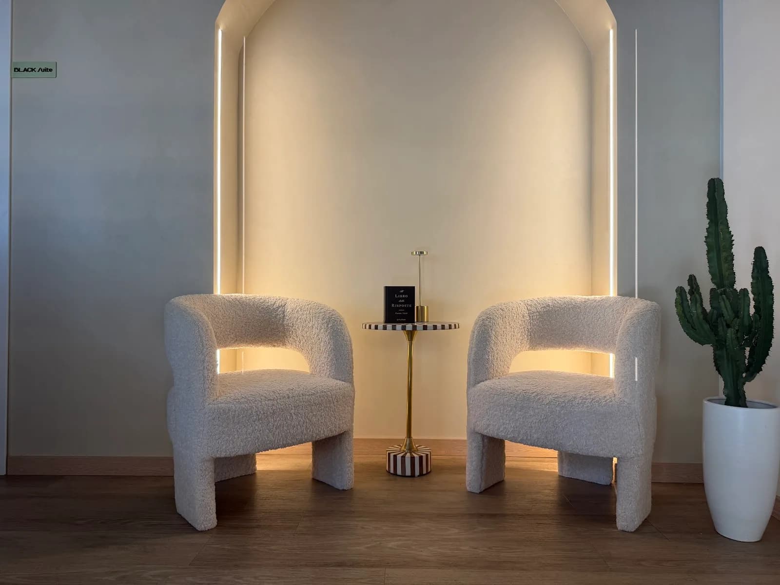Salone 22