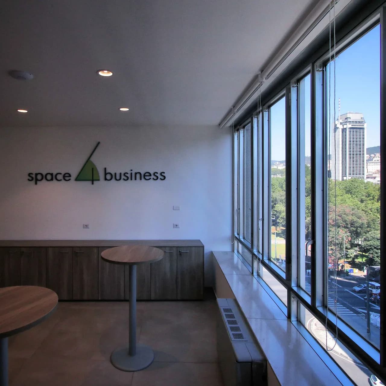 Space4business