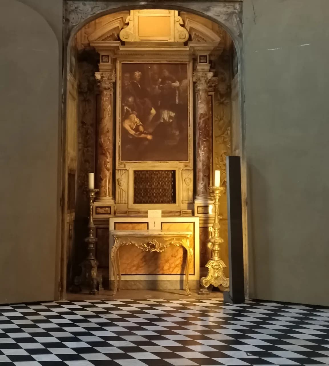 Spazio Carbonesi