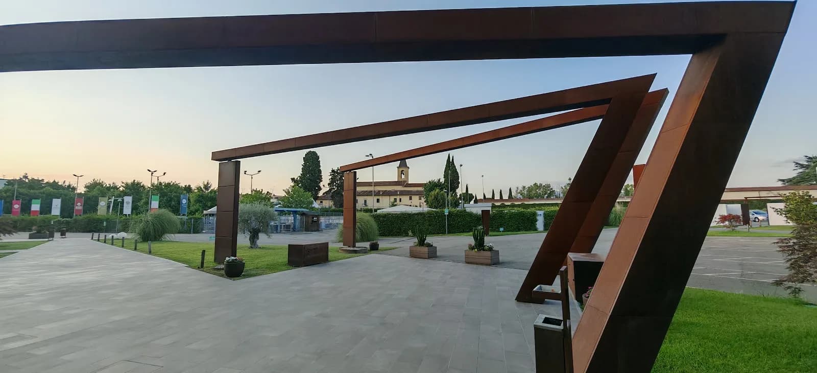 Spazio Reale