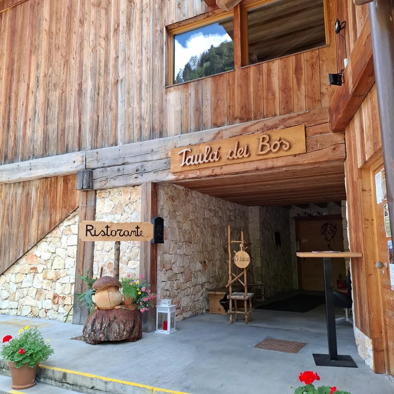 Taula Dei Bos
