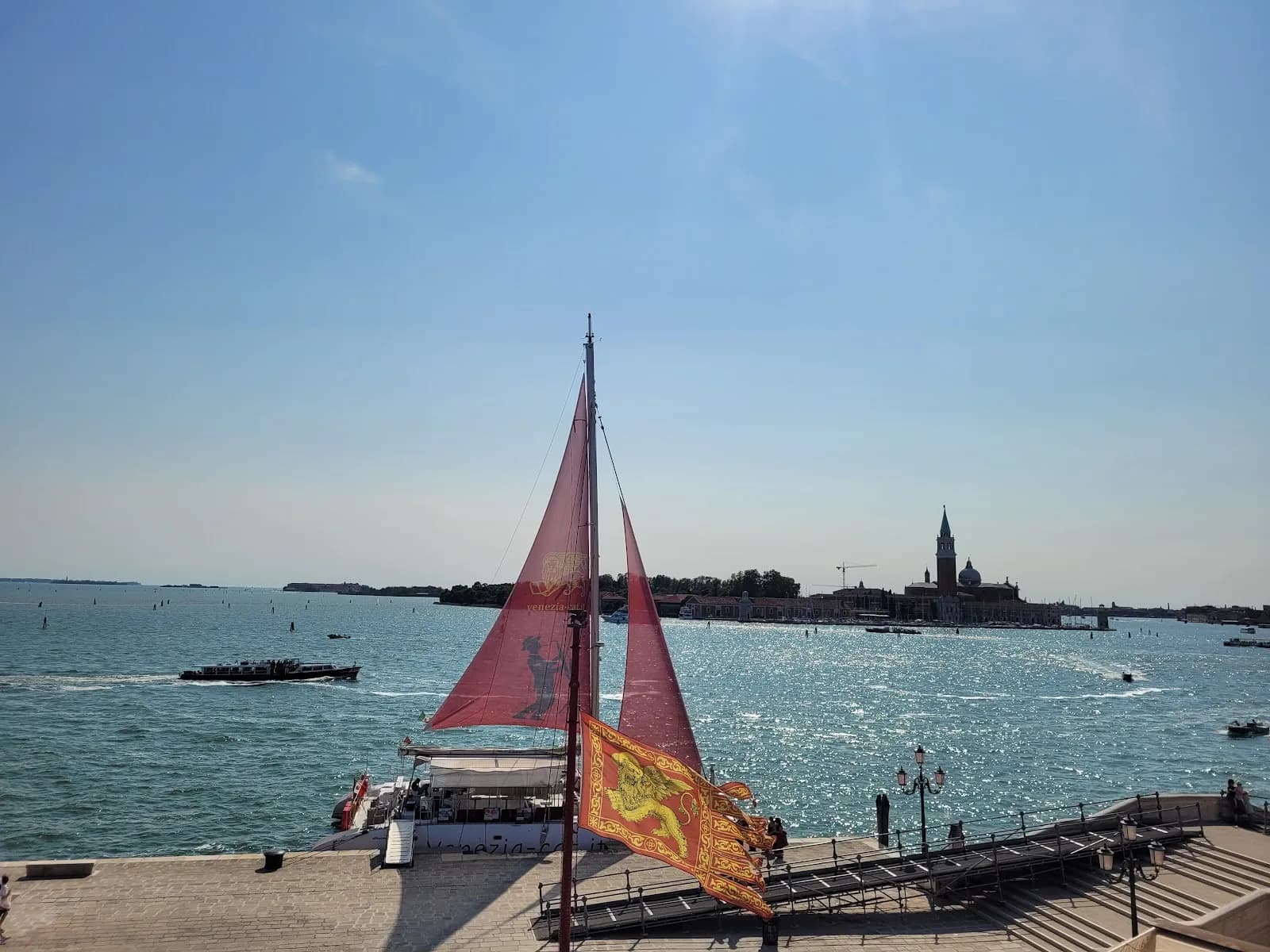 Venezia Catamaran Cruises