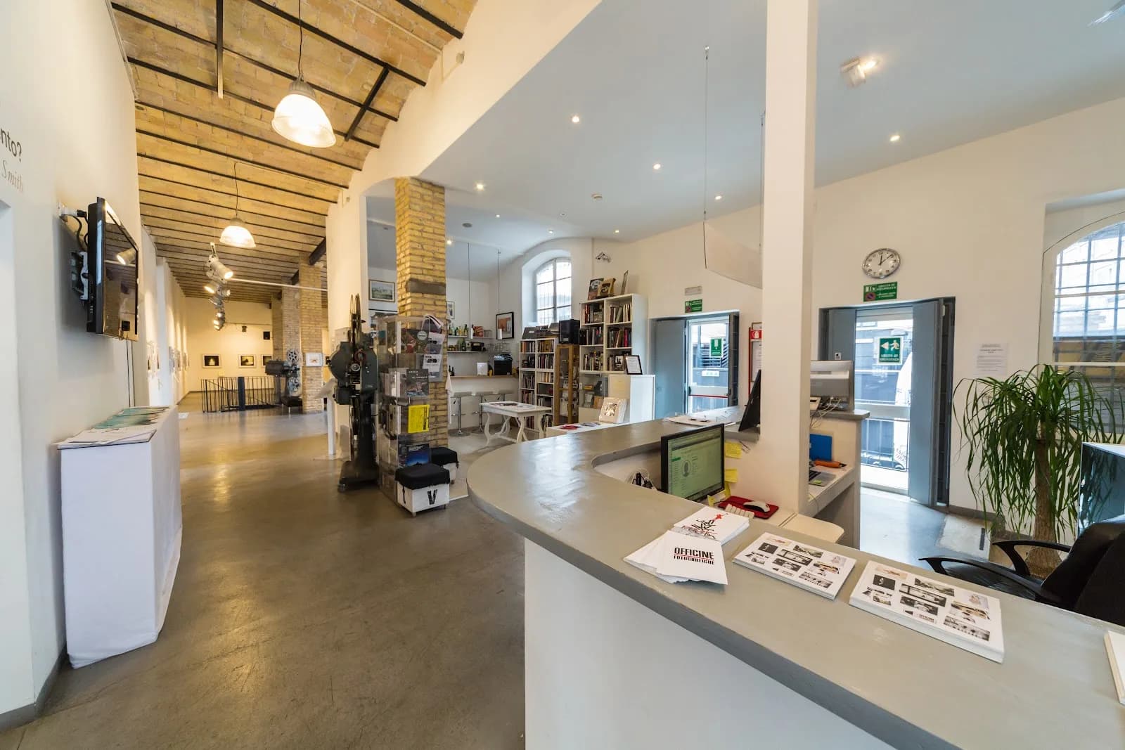 Officine Fotografiche