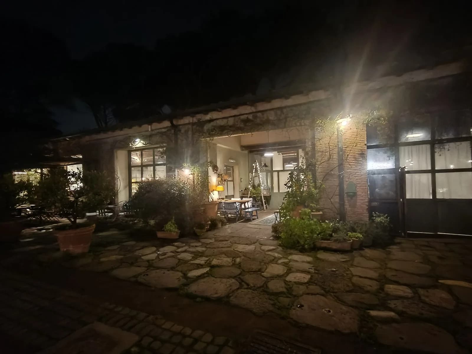 Oltre Il Giardino