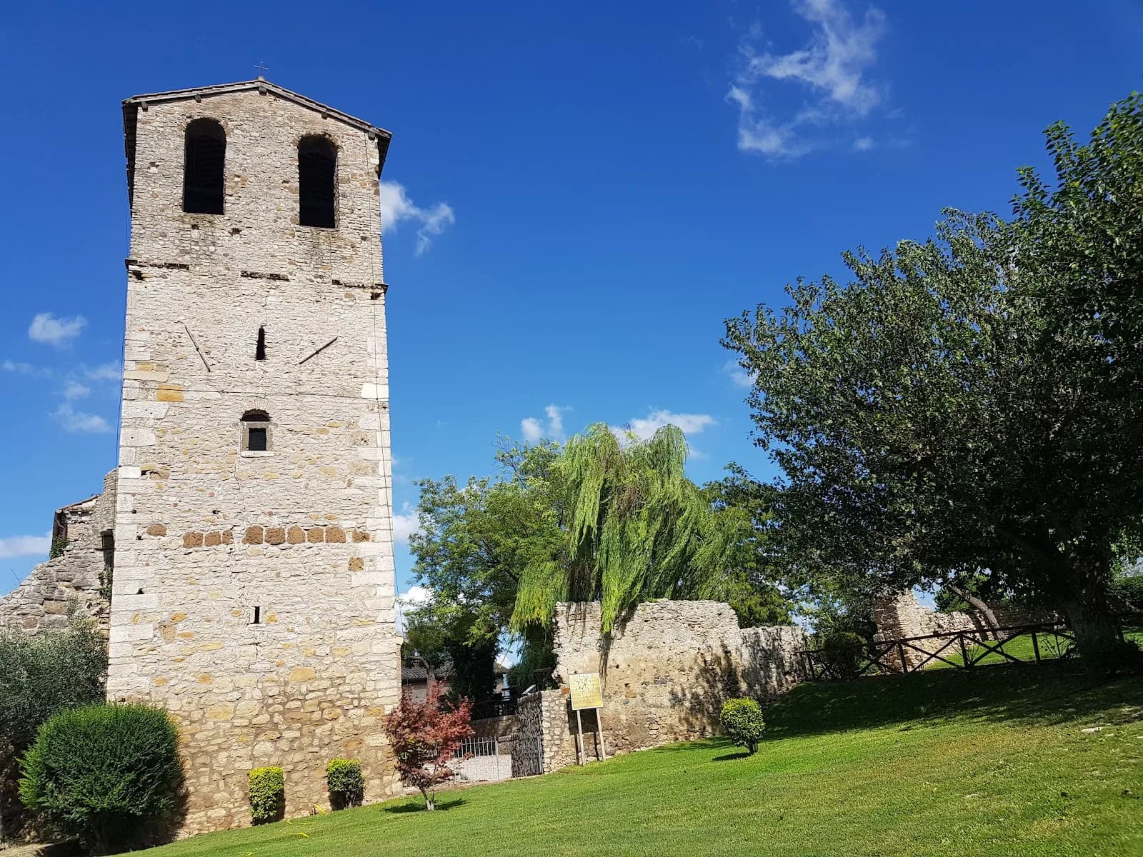 Abbazia di Sant'Andrea in Flumine