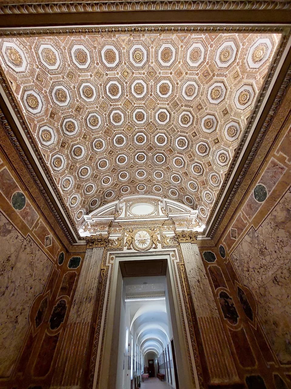 Villa Mondragone