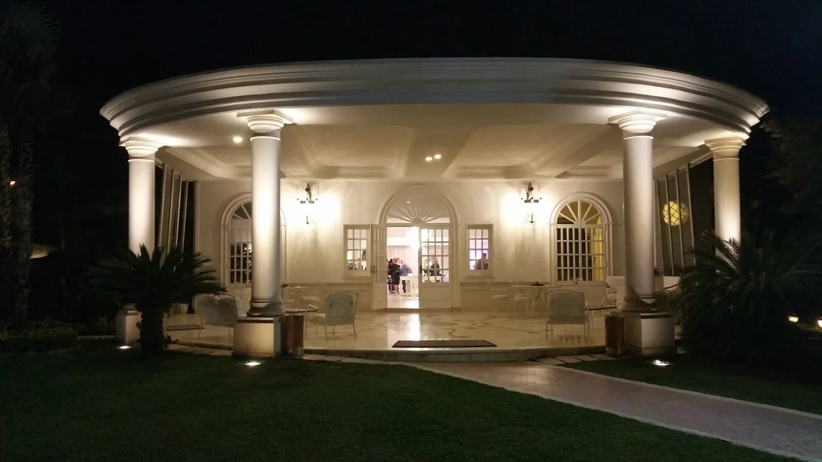 Villa Holiday