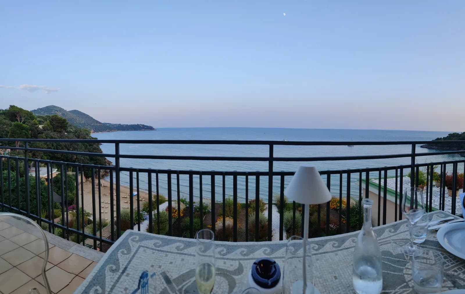 Summit Hotel