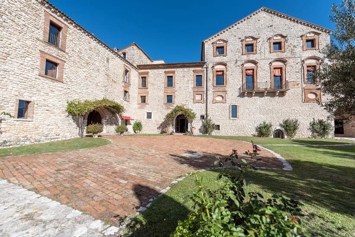 Abbazia Di San Pastore
