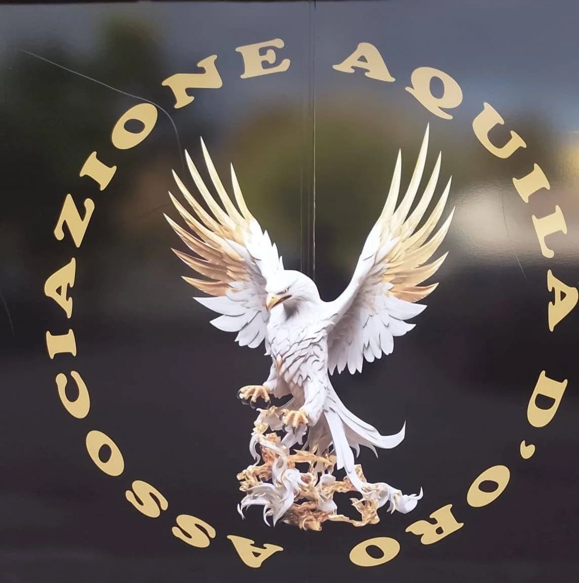 Aquila Doro