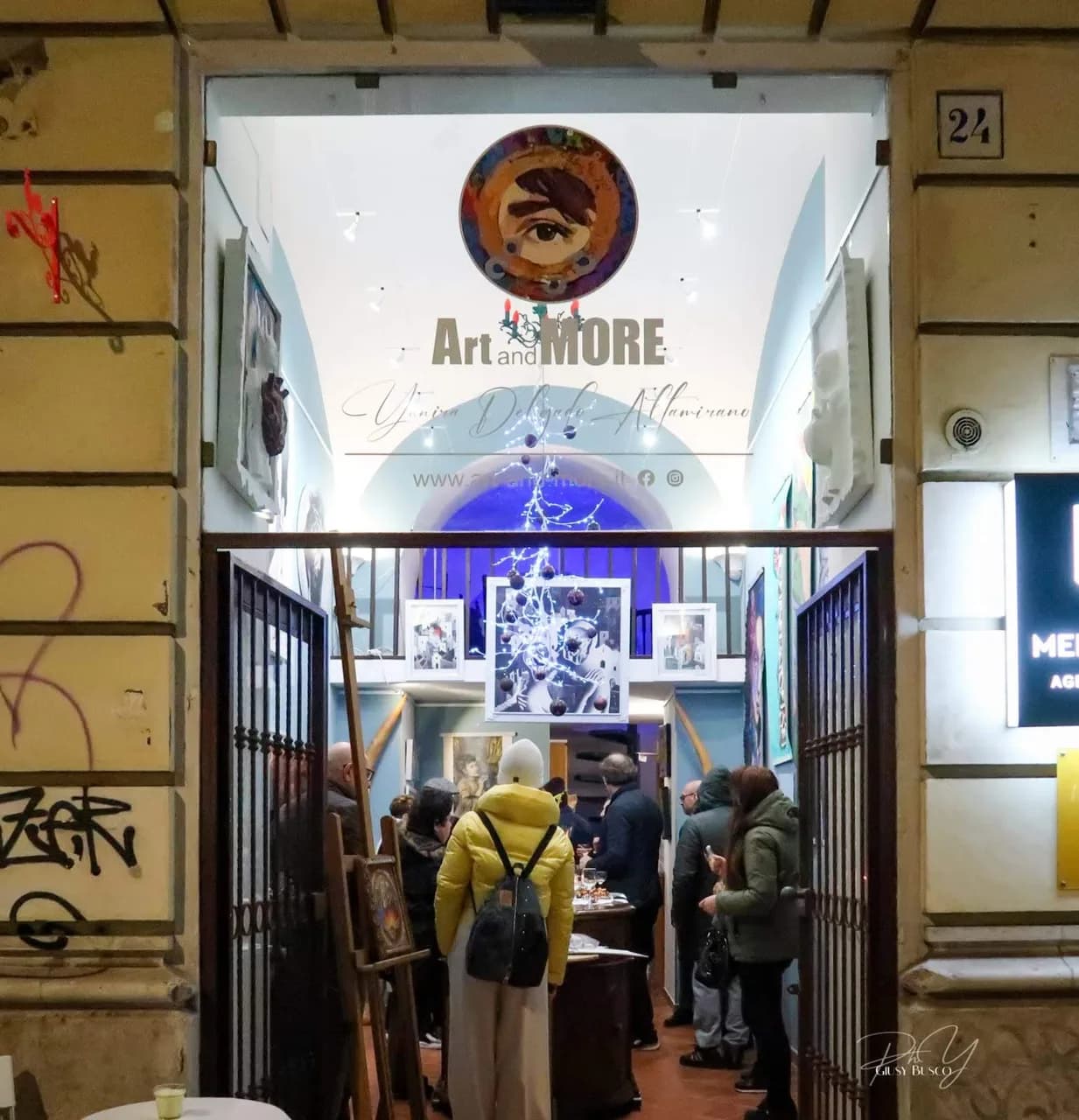 Art And More