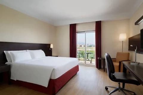 Courtyard By Marriott Rome Central Park