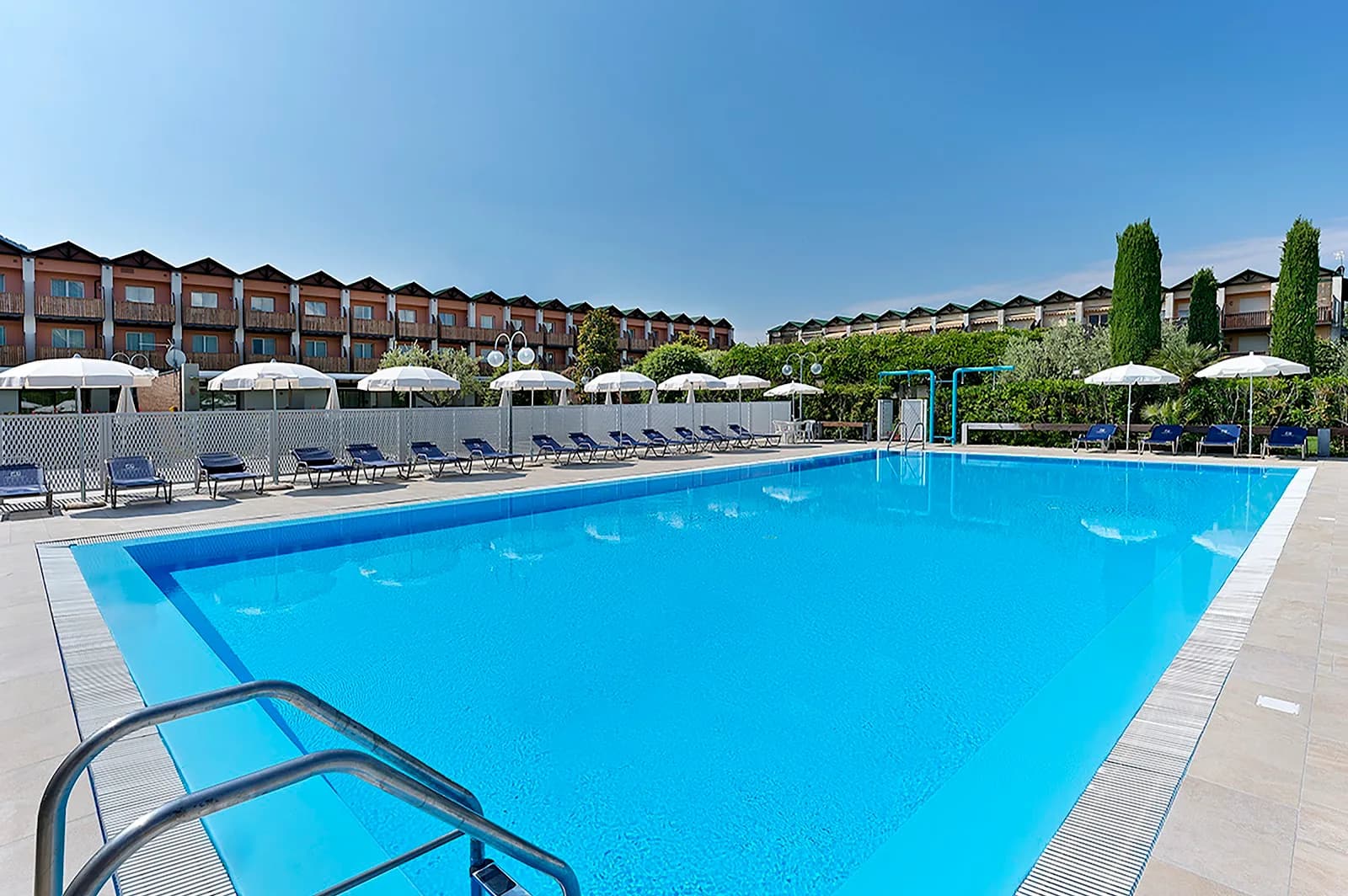 Iseolago Hotel