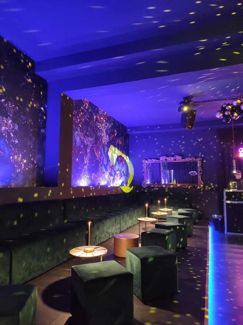 Velvet Luxury Club