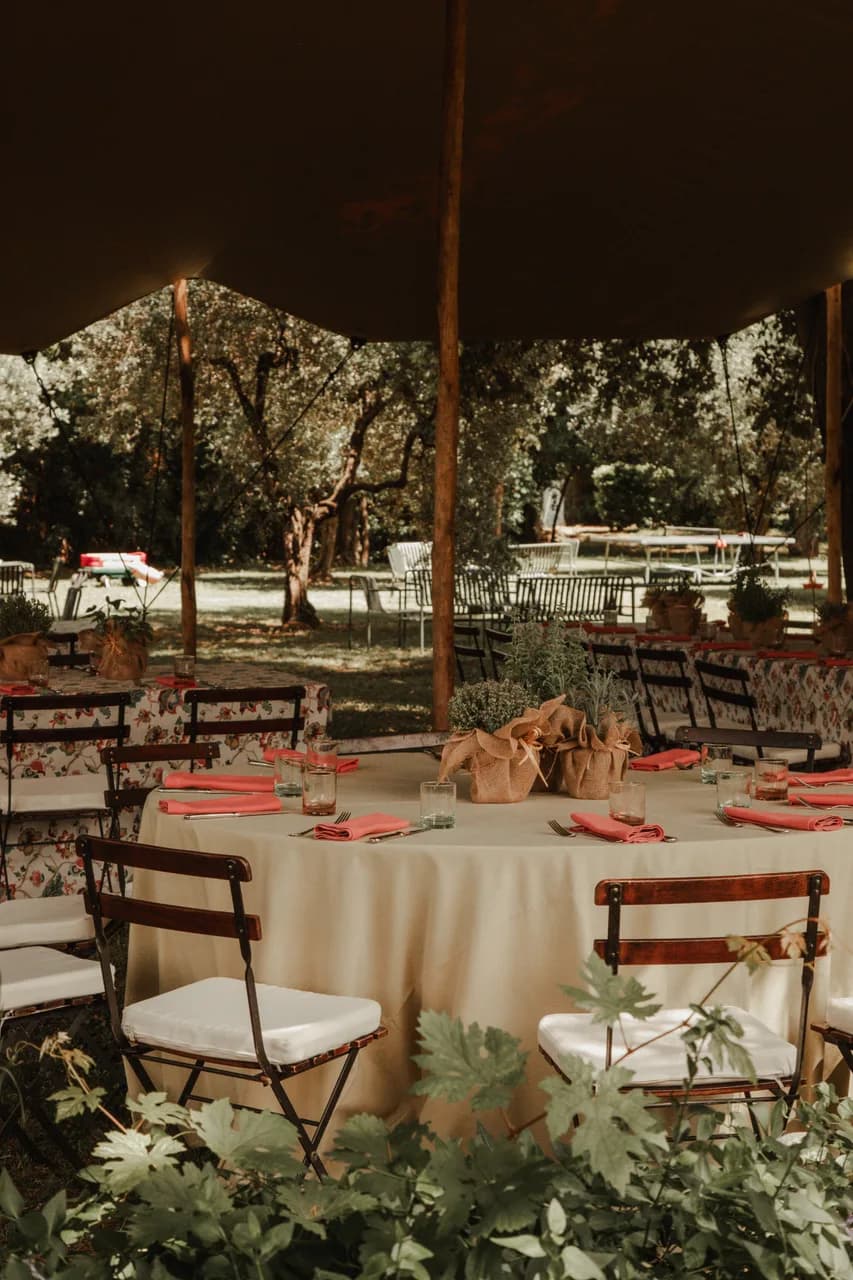 Location Salone